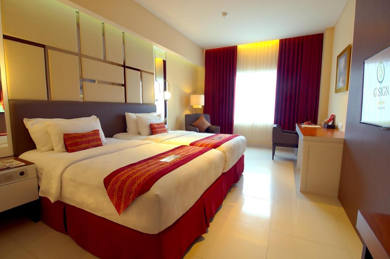 จี ไซน์ โฮเต็ล บันจาห์มาซิน Hotel บันจาร์มาซิน ภายนอก รูปภาพ