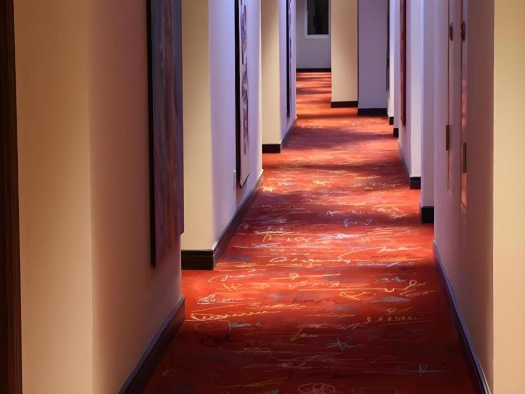 จี ไซน์ โฮเต็ล บันจาห์มาซิน Hotel บันจาร์มาซิน ภายนอก รูปภาพ