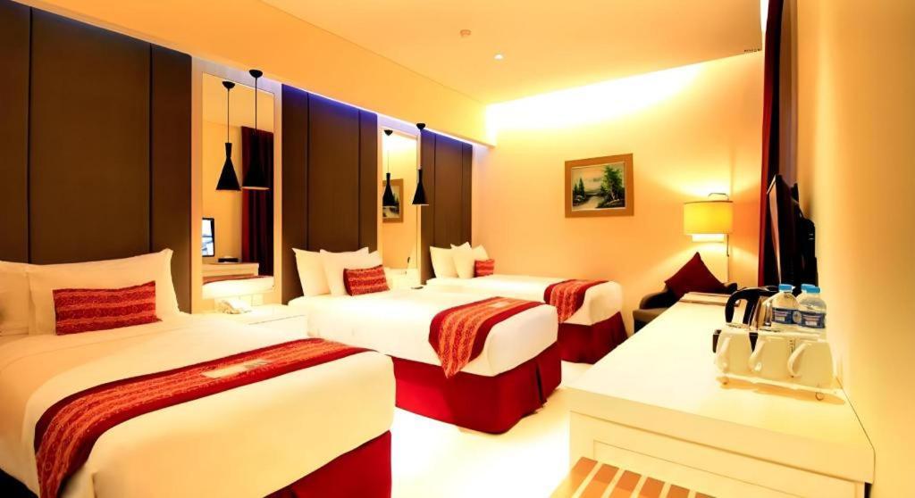 จี ไซน์ โฮเต็ล บันจาห์มาซิน Hotel บันจาร์มาซิน ภายนอก รูปภาพ