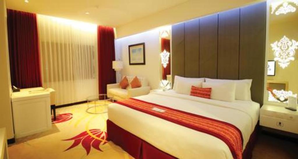 จี ไซน์ โฮเต็ล บันจาห์มาซิน Hotel บันจาร์มาซิน ภายนอก รูปภาพ