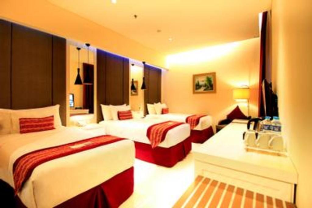 จี ไซน์ โฮเต็ล บันจาห์มาซิน Hotel บันจาร์มาซิน ภายนอก รูปภาพ