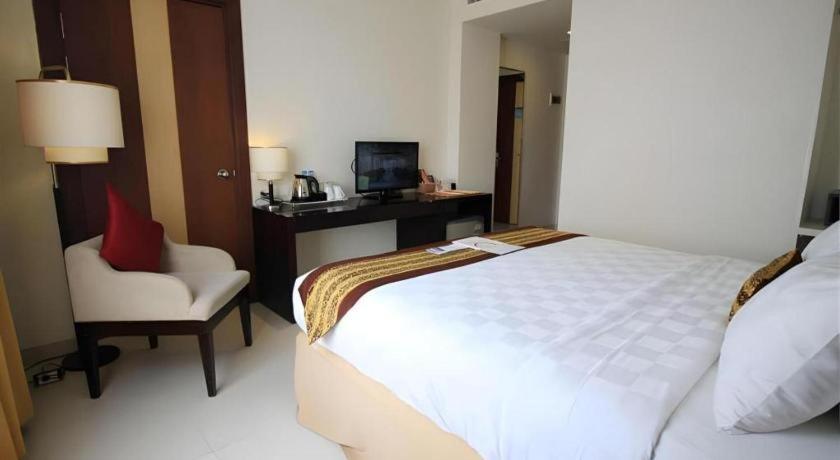 จี ไซน์ โฮเต็ล บันจาห์มาซิน Hotel บันจาร์มาซิน ภายนอก รูปภาพ